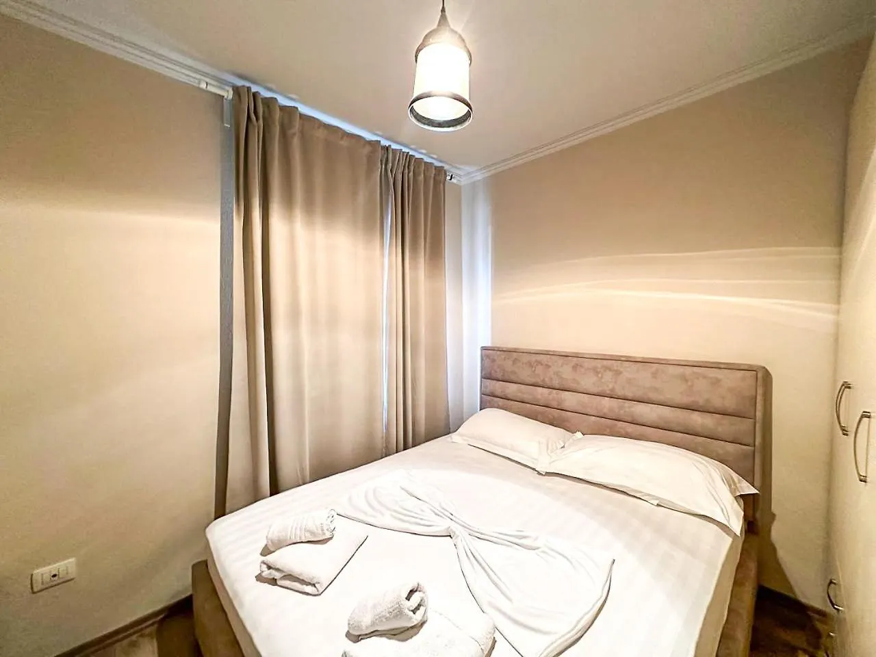 Grand Park 2Br Apartment Tirana