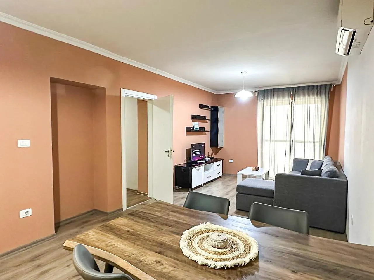 Grand Park 2Br Apartment Tirana