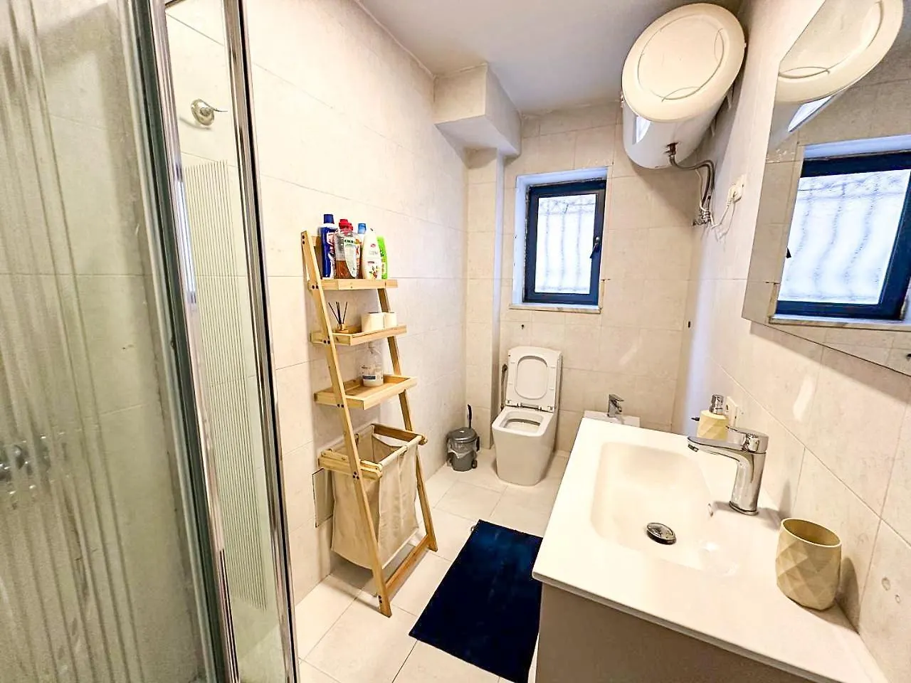 Grand Park 2Br Apartment Tirana 0*,  Albánia